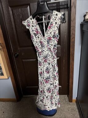 White Floral V-Neck Maxi Dress with Pink and Navy Accents